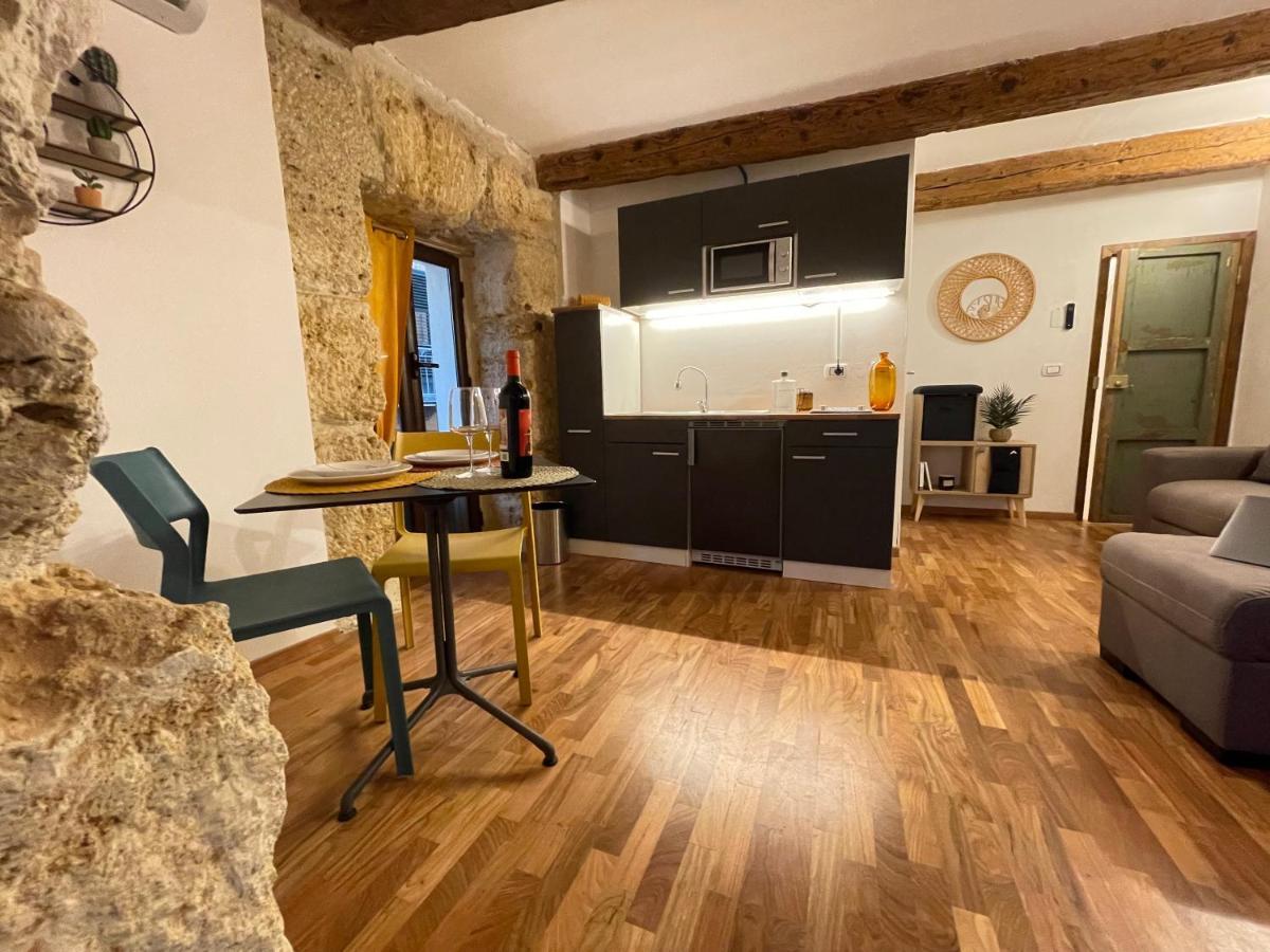 Corrieri Little Apartment Palermo Eksteriør billede