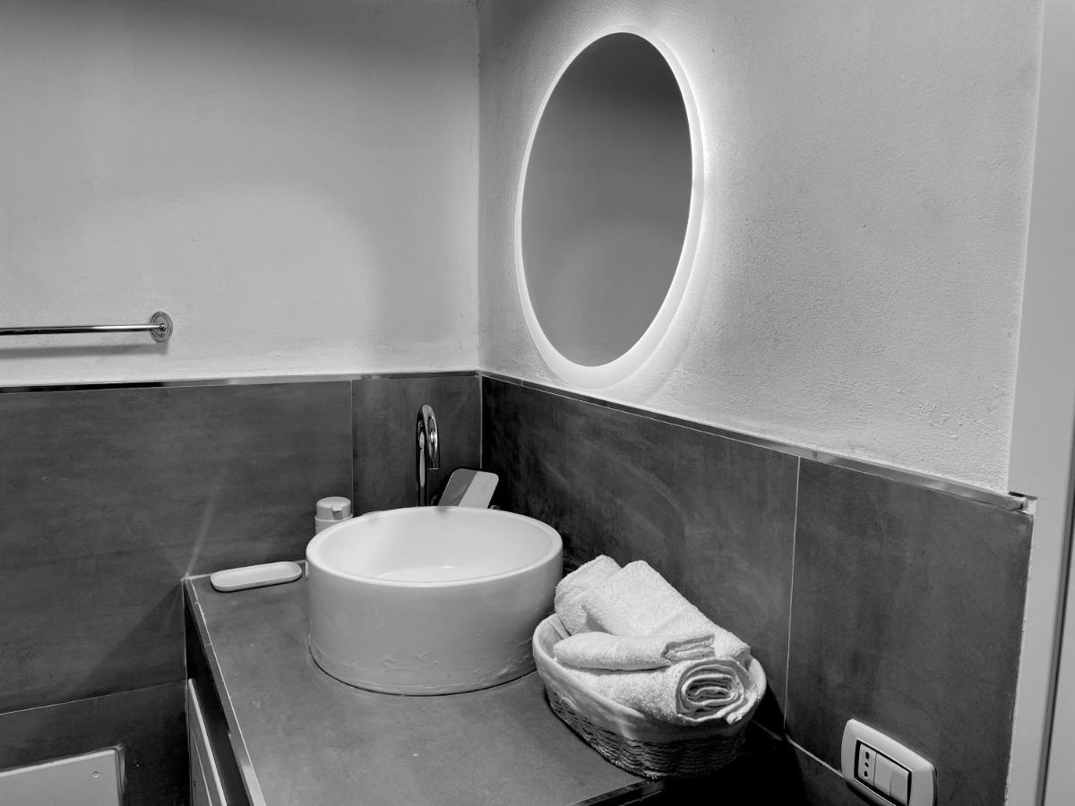 Corrieri Little Apartment Palermo Eksteriør billede